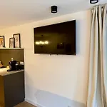 Apartamento Zentrales Studio-appartment Mit Terrasse