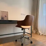 Zentrales Studio-appartment Mit Terrasse