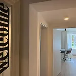 Zentrales Studio-appartment Mit Terrasse Апартаменты