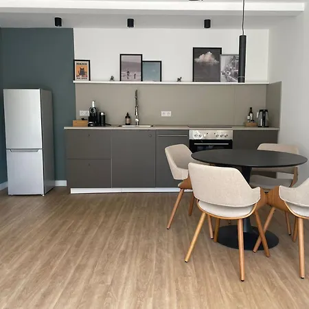 Apartamento Zentrales Studio-appartment Mit Terrasse *