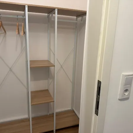 Zentrales Studio-appartment Mit Terrasse Apartamento Hildesheim